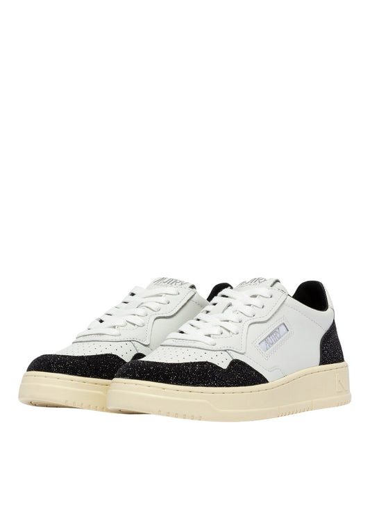 Medalist Low Sneakers