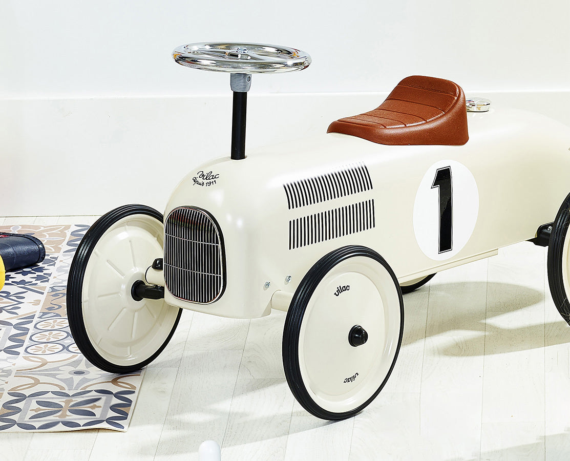 Cream White Vintage Ride On Car 1102