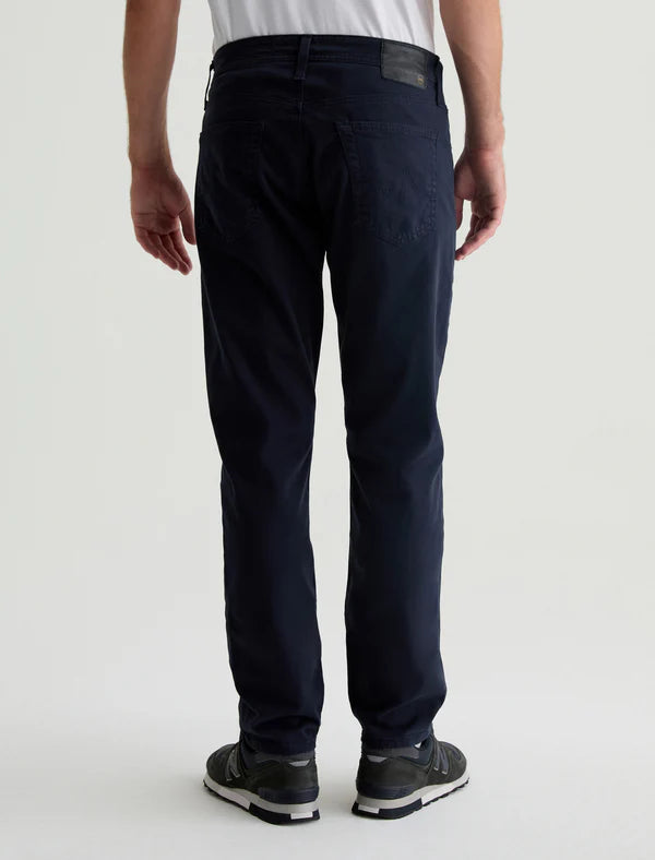 Everett New Navy Jean