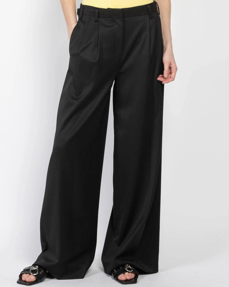 Leroy Pleated Leg Pant