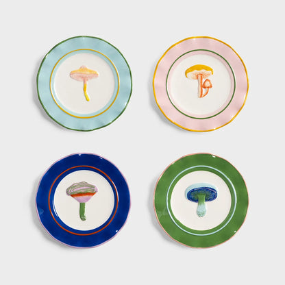 Juego de 4 platos con forma de hongo mágico