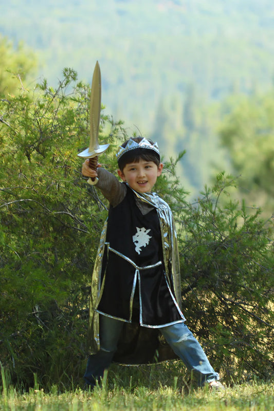 Knight Set with Tunic, Cape and Crown