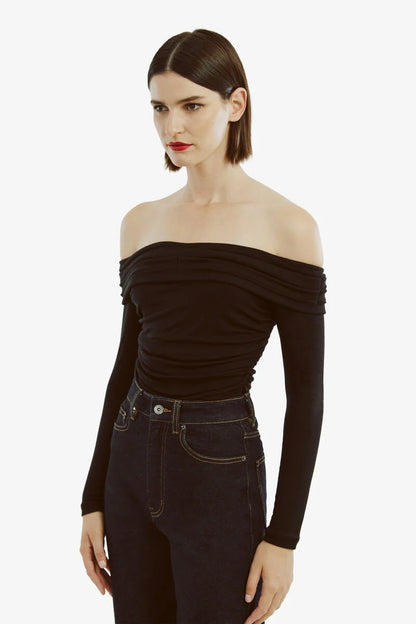 Top Elsa con hombros descubiertos