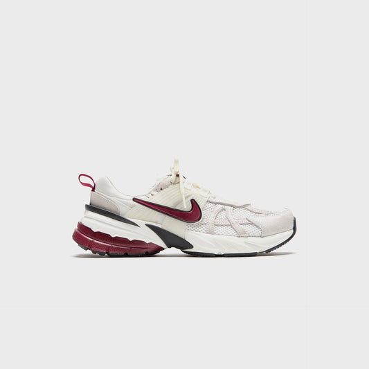 Nike WMNS V2K Run SE