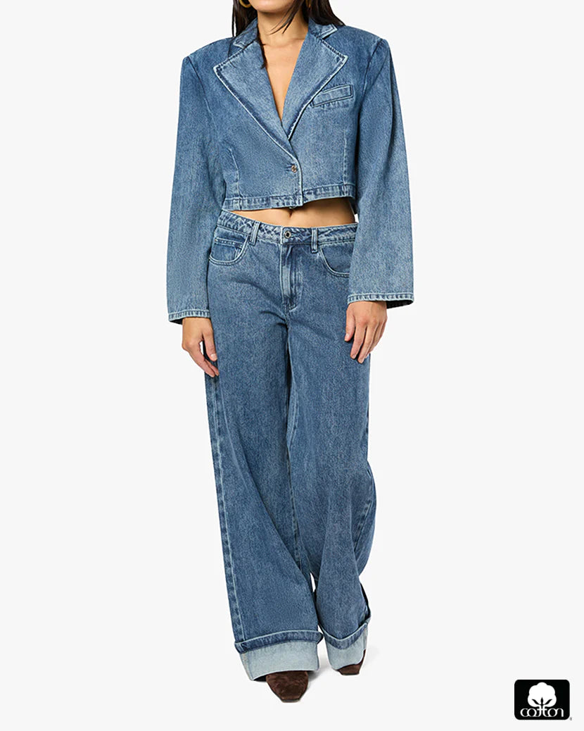 Mid Rise Cuff Straight Leg Jean