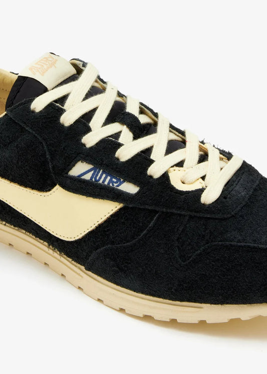 Windspin Low Man Sneaker